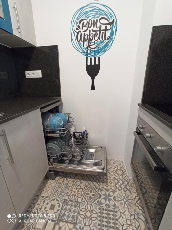 Apartaments Familiar Cerca Port Aventura Салоу Екстериор снимка